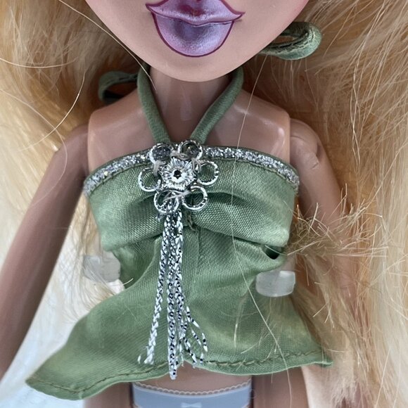 Bratz Passion 4 Fashion Cloe First Edition MGA Doll 2006 Closed Mouth - Picture 4 of 12